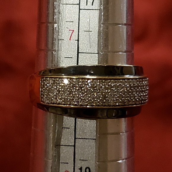 14K Gold ~ White & Yellow Gold Ring with Diamonds - Picture 4 of 8